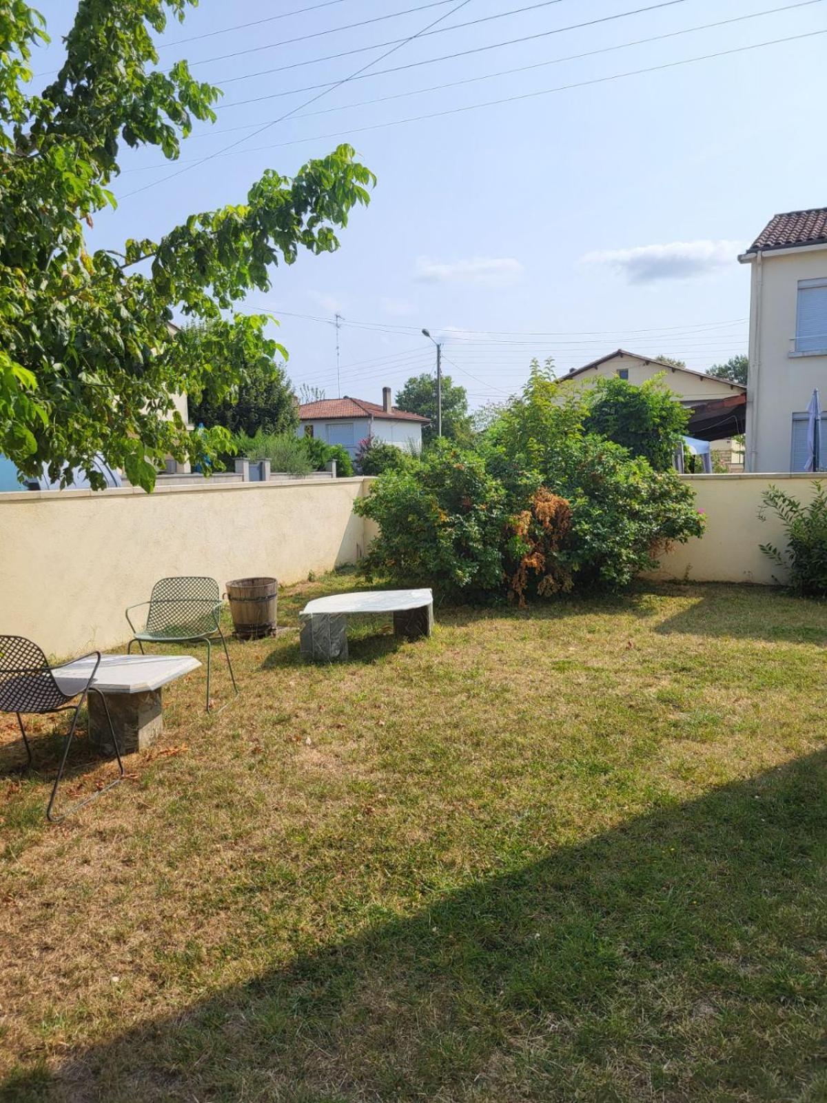 Maison Cosy - 4 Chambres Doubles Bergerac Extérieur photo